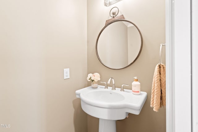 2107 Somers Ave, Burlington, NC 27215 - view of bathroom