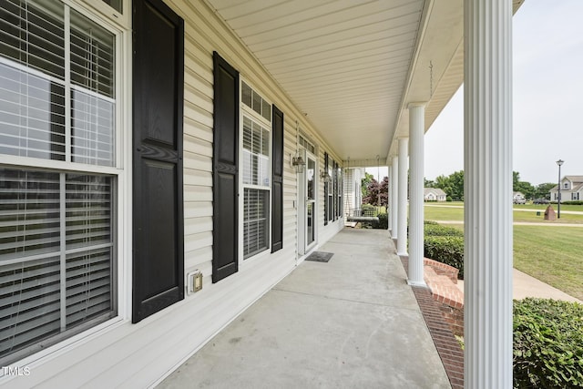105 Bagley Ln, Dunn, NC 28334 - view of porch