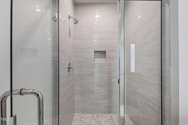 2805 Van Dyke Ave, Raleigh, NC 27607 - full bath with a stall shower