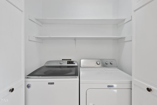 6009 Shadow Moss Cir, Raleigh, NC 27603 - washroom with washing machine and dryer