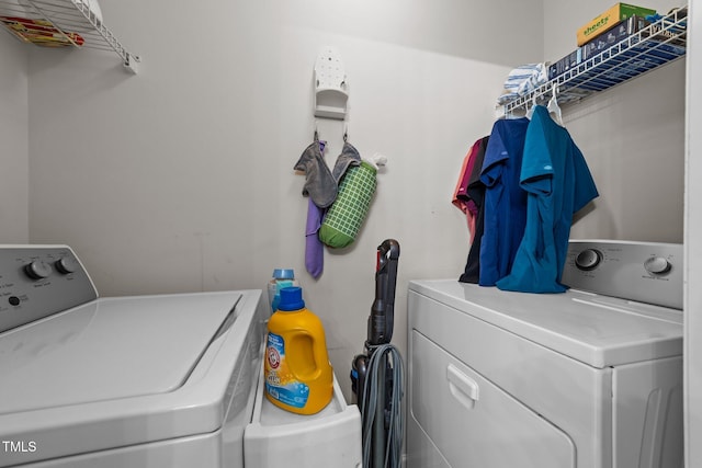 34 Tannenbaum Cir, Greensboro, NC 27410 - laundry area featuring washer and clothes dryer