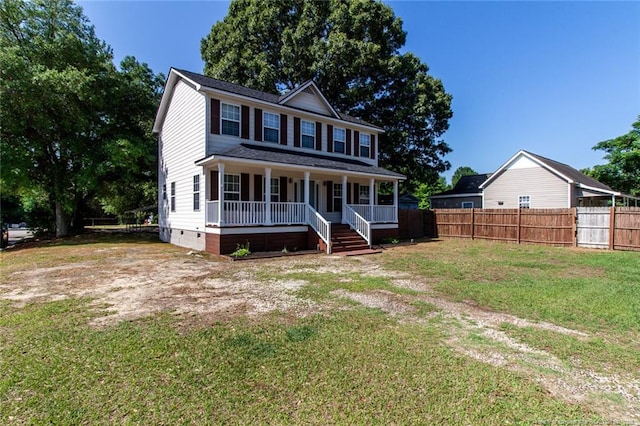 526 E Stack St, Saint Pauls, NC 28384 - colonial inspired home featuring a porch and crawl space