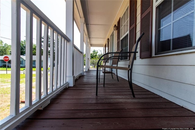 526 E Stack St, Saint Pauls, NC 28384 - view of porch