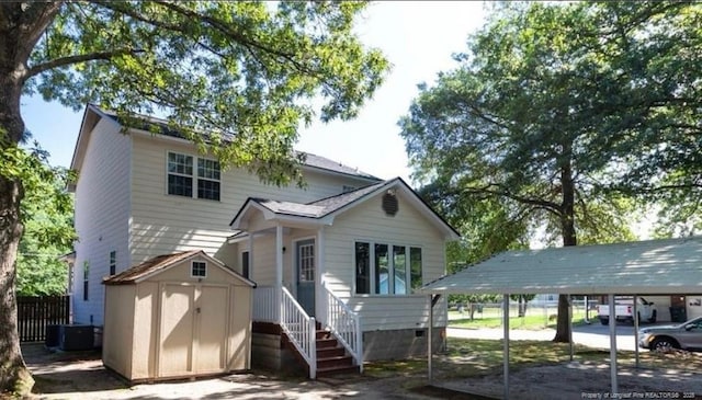 526 E Stack St, Saint Pauls, NC 28384 - rear view of house with crawl space