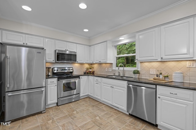 6925 Valley Lake Dr, Raleigh, NC 27612 - photo 12