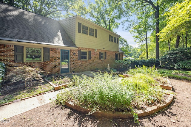 6925 Valley Lake Dr, Raleigh, NC 27612 - photo 29