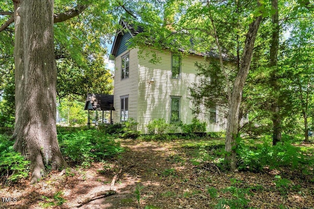 903 Nicholas St, Henderson, NC 27536 - view of side of property