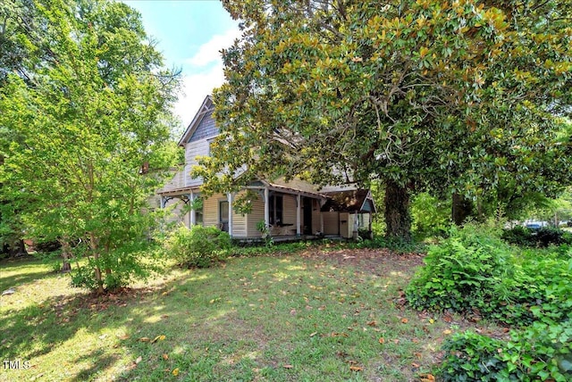 903 Nicholas St, Henderson, NC 27536 - view of grassy yard