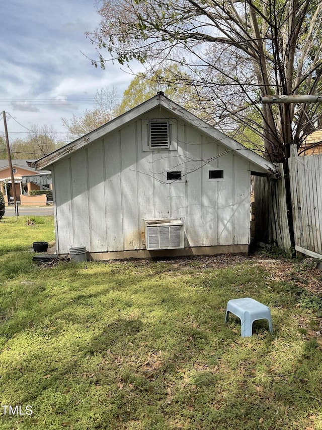 1403 S Roxboro St, Durham, NC 27703 - view of outdoor structure featuring cooling unit