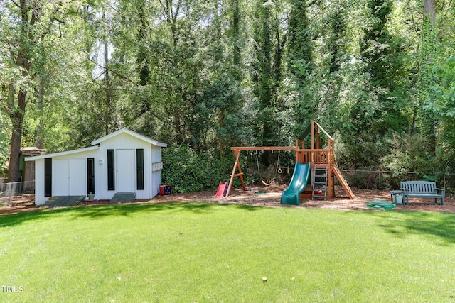 1206 Ivy Ln, Raleigh, NC 27609 - view of yard with a playground
