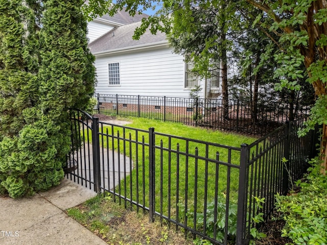 1711 Happiness Hill Ln, Raleigh, NC 27614 - view of yard