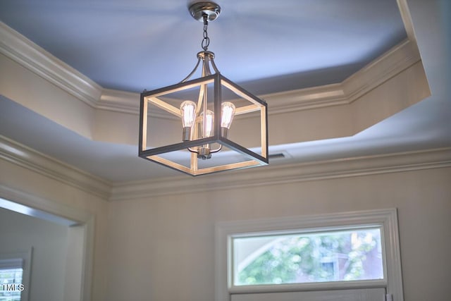 808 Historian St, Raleigh, NC 27603 - detailed view of a chandelier and ornamental molding