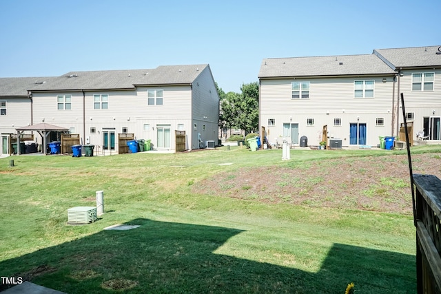 2808 Carter Finley Pl, Raleigh, NC 27606 - back of property featuring a lawn