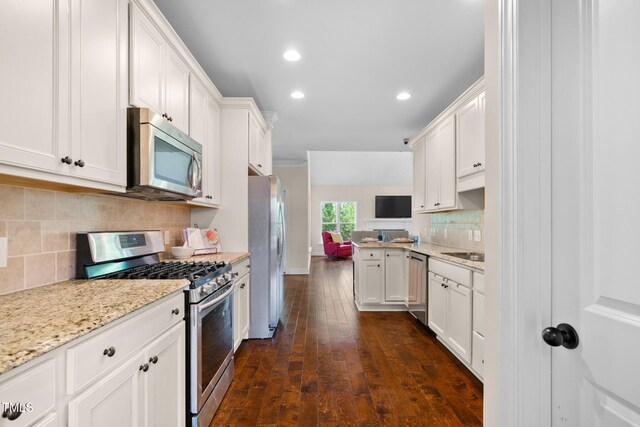 111 Streamside Dr, Sanford, NC 27330 - photo 8