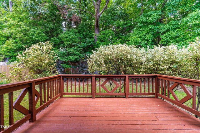 6104 New Market Way, Raleigh, NC 27609 - view of wooden terrace