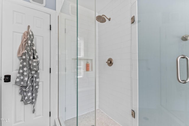 1332 Kinsdale Dr, Raleigh, NC 27615 - full bathroom featuring a stall shower