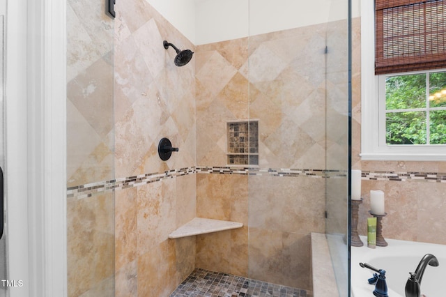 1332 Kinsdale Dr, Raleigh, NC 27615 - full bath with a stall shower and a garden tub