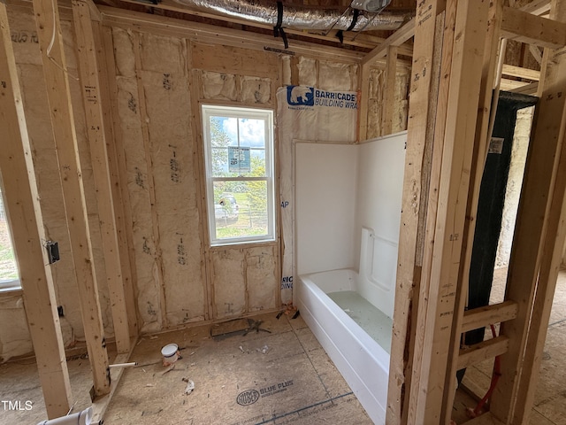 2776 Rains Mill Rd, Princeton, NC 27569 - bathroom with a bathtub