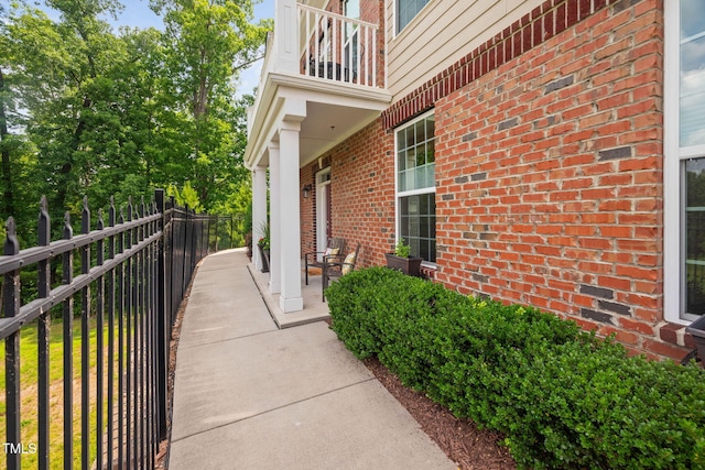 10310 Sablewood Dr Unit 111, Raleigh, NC 27617 - porch featuring a balcony