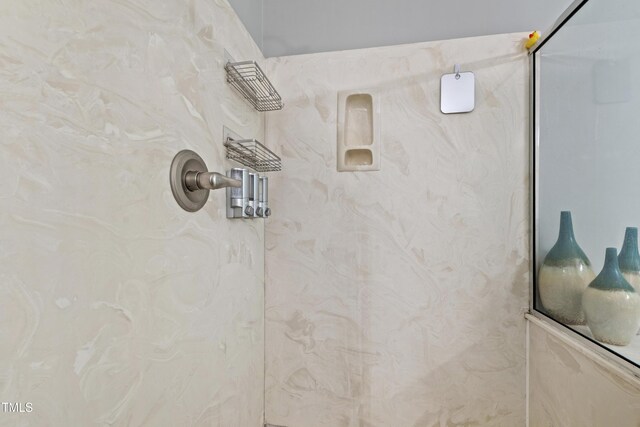 3821 La Costa Way, Raleigh, NC 27610 - bathroom view of a shower