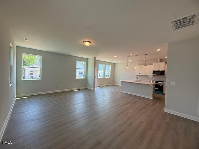 293 Gregory Village Dr, Lillington, NC 27546 - photo 6