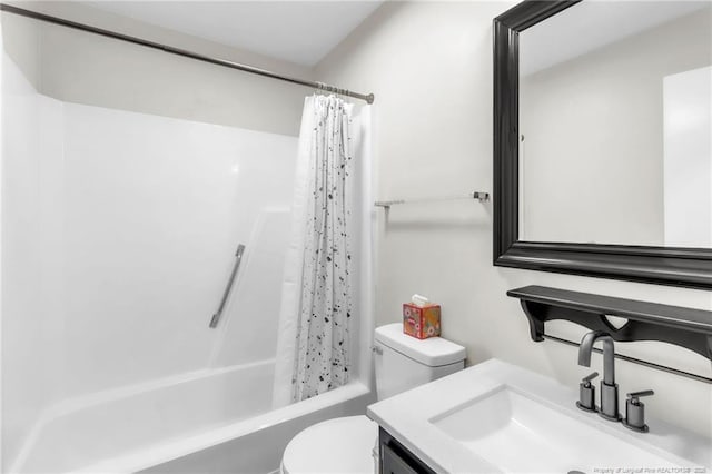 7076 Pantego Dr, Fayetteville, NC 28314 - full bath with toilet, shower / tub combo with curtain, and vanity