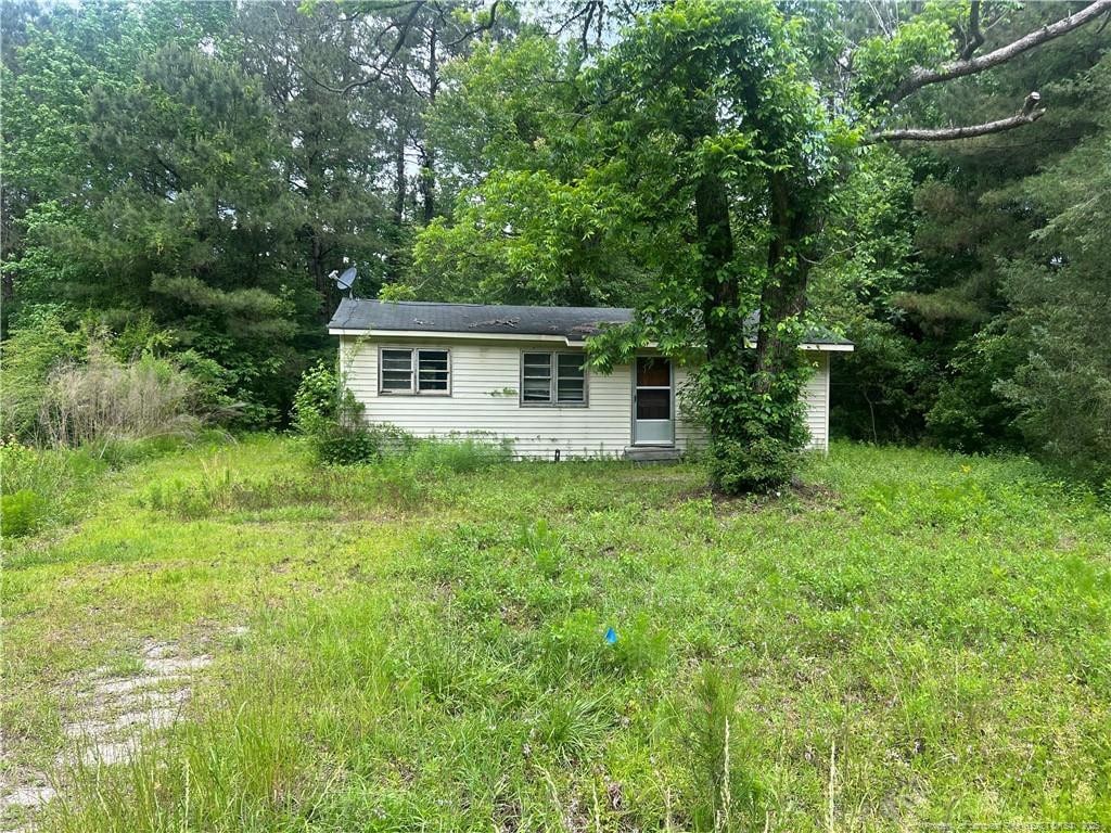 4832 Libson Rd, Clarkton, NC 28433