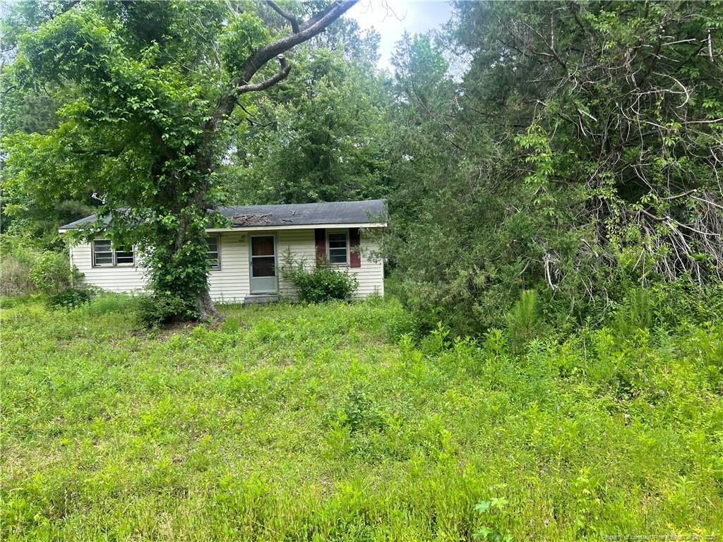 4832 Libson Rd, Clarkton, NC 28433