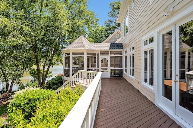 81002 Alexander, Chapel Hill, NC 27517 - wooden terrace with a sunroom and a water view