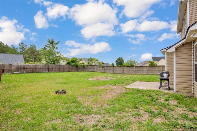 195 Cape Fear Rd, Raeford, NC 28376 - view of yard with a patio area