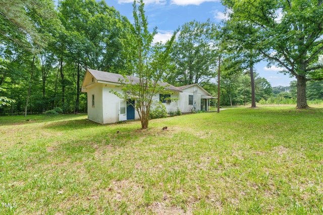 211 Cool Spring Rd, Durham, NC 27713 - view of grassy yard