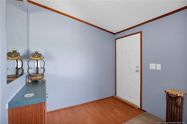7504 Hidden Ln, Roseboro, NC 28382 - entryway with light wood-style floors and ornamental molding