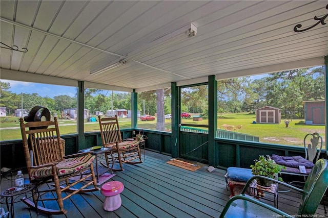 7504 Hidden Ln, Roseboro, NC 28382 - view of sunroom / solarium