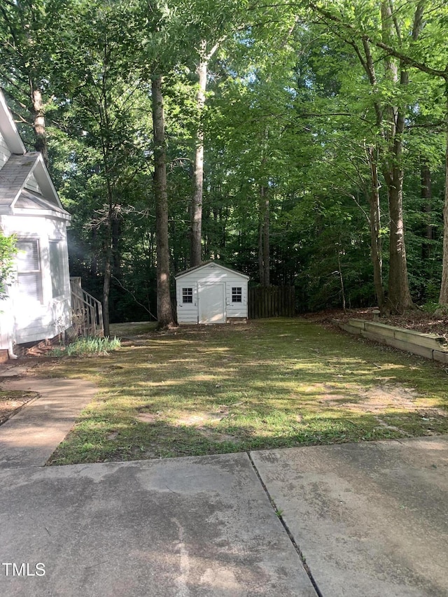 352 Riverstone Dr, Clayton, NC 27527 - view of yard with a patio area