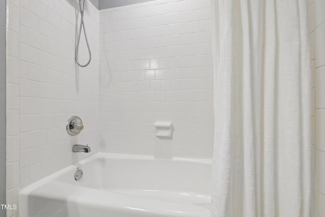 3304 Buck Run Trl, Wake Forest, NC 27587 - full bathroom featuring shower / bath combo