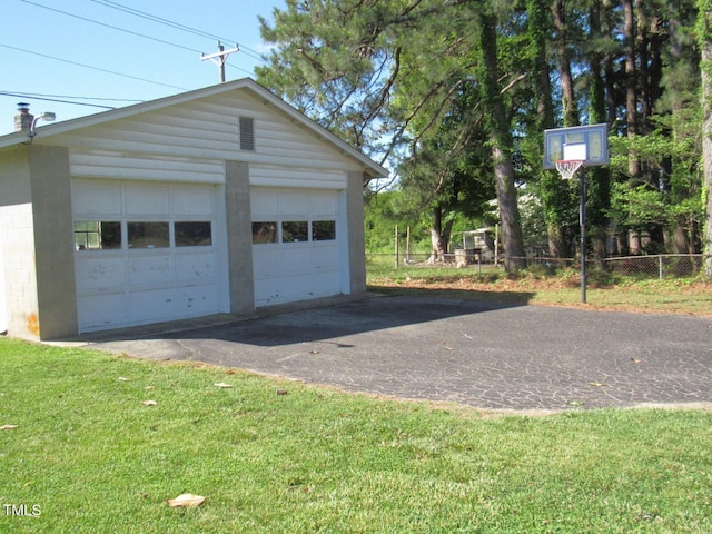 1700 Warrenton Rd, Henderson, NC 27537 - view of detached garage