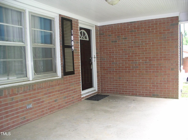 1809 S Garnett Ext, Henderson, NC 27536 - entrance to property featuring brick siding