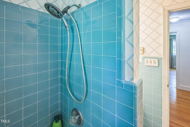 582 Wimbleton Dr, Raleigh, NC 27609 - bathroom with wood finished floors