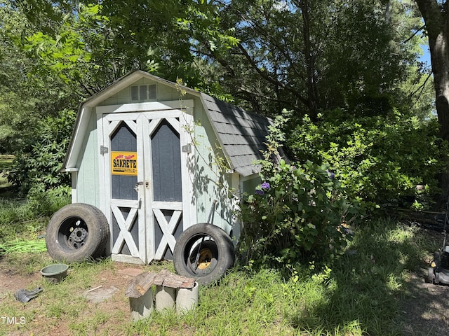 8405 Falcon Crest Cir, Angier, NC 27501 - view of shed