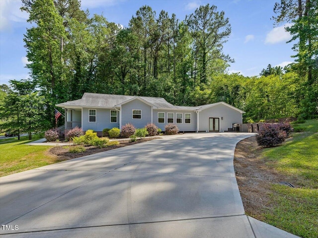 707 Lakewood Dr, Siler City, NC 27344 - photo 4