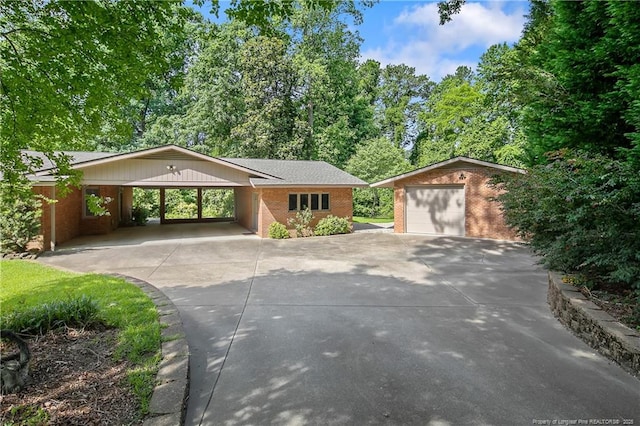 3641 Farmbrook Rd, Fayetteville, NC 28303 - photo 4