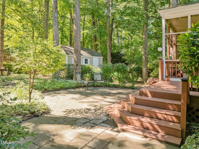 1 Gatesway Ct, Durham, NC 27707 - view of patio featuring a shed