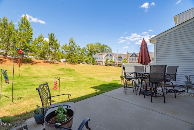 512 Barneswyck Dr, Fuquay Varina, NC 27526 - view of patio / terrace with outdoor dining space