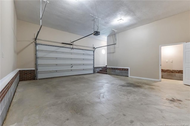 926 Foxhunt Ln, Fayetteville, NC 28314 - garage with a garage door opener