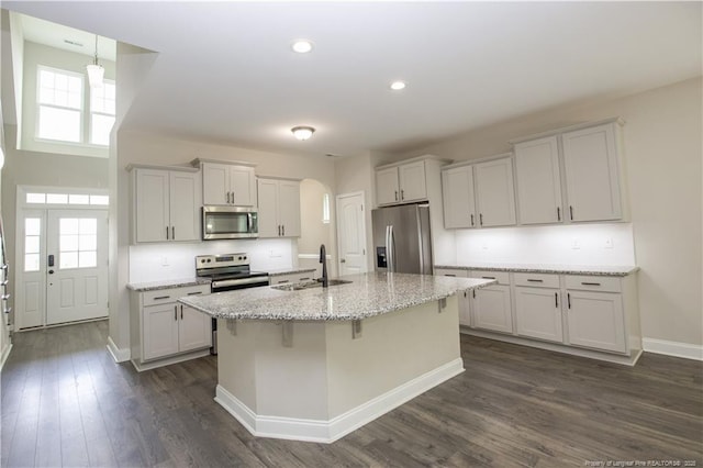 576 Executive Dr, Lillington, NC 27546 - photo 14