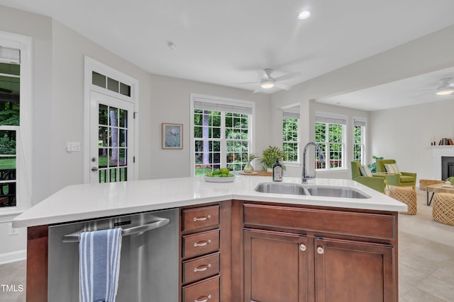 522 N Scotswood Blvd, Hillsborough, NC 27278 - kitchen with ceiling fan, a sink, dishwasher, and open floor plan