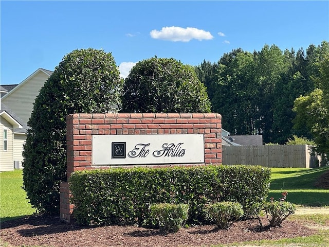 625 Fairfield Cir, Raeford, NC 28376 - view of community sign