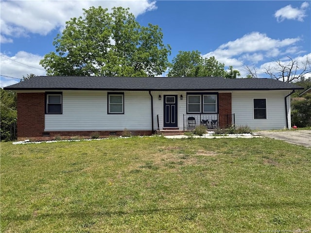 6018 Elstree Pl, Fayetteville, NC 28314 - ranch-style home featuring a front lawn