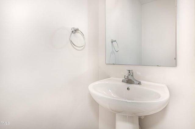 8840 Shallow Creek Trl, Bailey, NC 27807 - bathroom featuring a sink