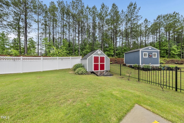 2909 Landon Pines Ct, New Hill, NC 27562 - view of yard featuring view of scattered trees